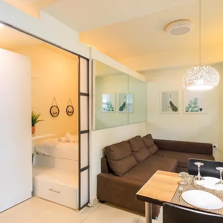 Aiolos Glyfada Centre Apartment 1-2